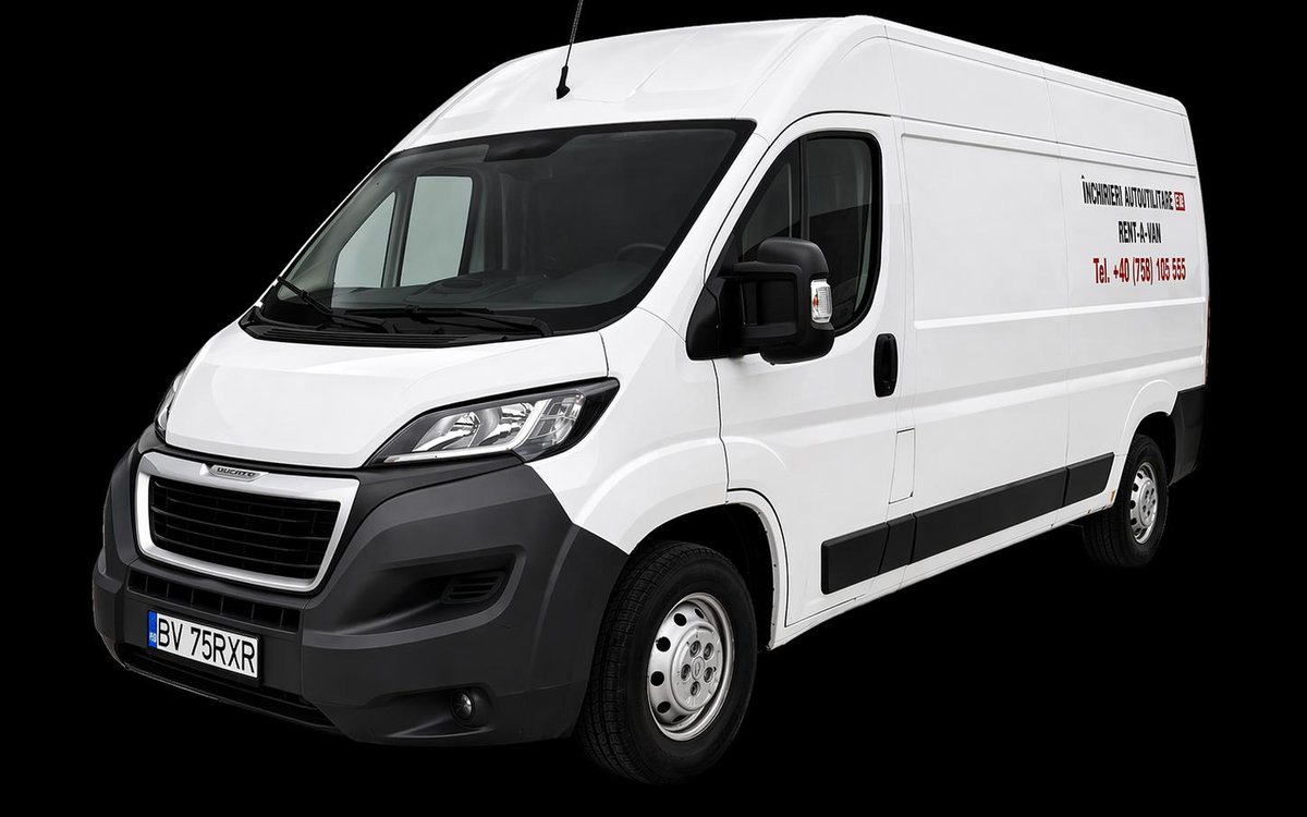 Peugeot Boxer 2017 — 13 m³, disponibil pentru închiriere în Brașov